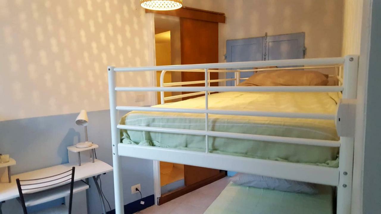 B&B Carmela San Terenzo Luaran gambar